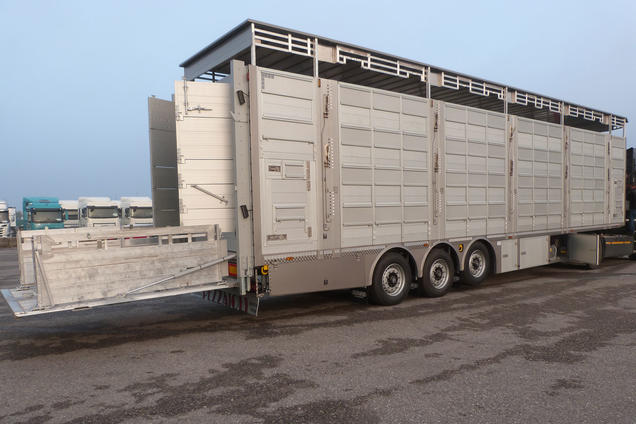 Livestock vehicles